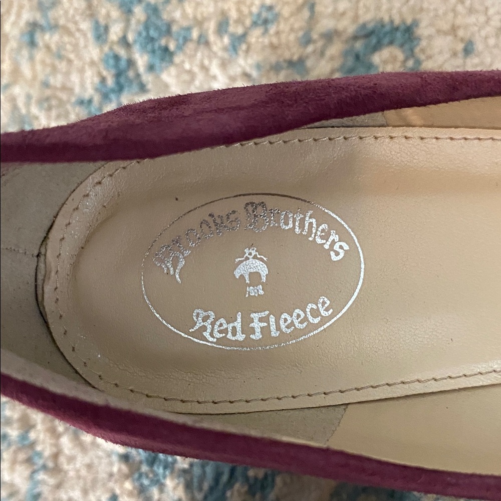 Brooks Brothers Red Fleece Women’s Plum Suede 2” Heels Size 8 - Picture 6 of 8
